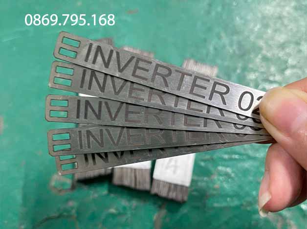 Thẻ cáp inox - Giải pháp đánh dấu cáp chuyên nghiệp cho mọi công trình