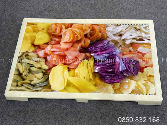 Hoa quả sấy mầu, hương vị tự nhiên, khô đều khi sử dụng khay sấy nhựa